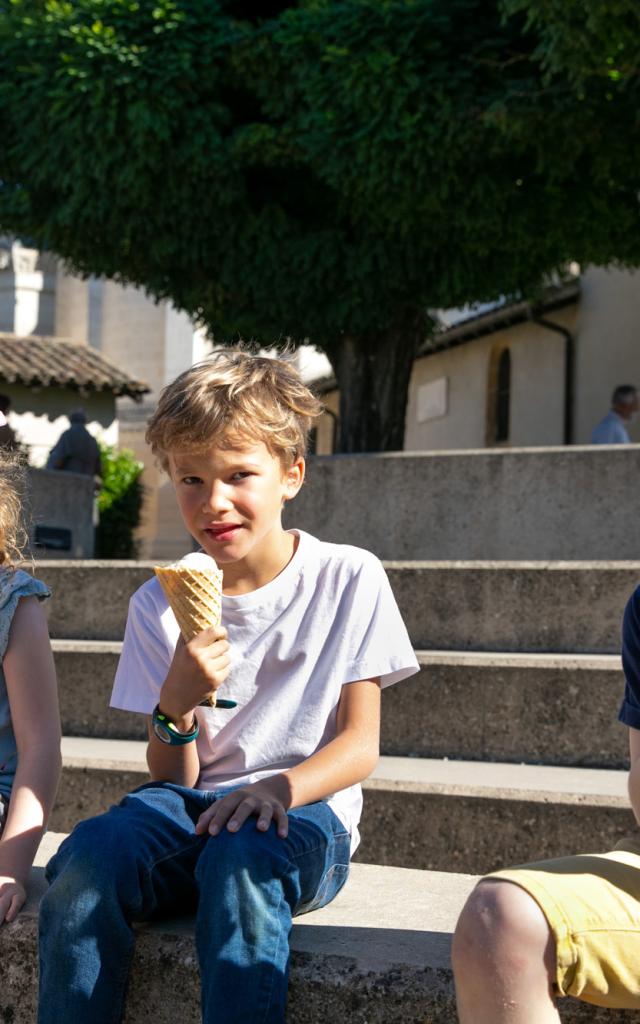 Dégustation de glaces RIMO à Ars-sur-Formans.