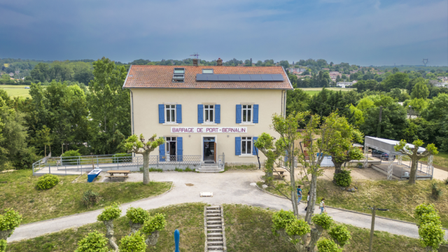 Maison Eclusière à Parcieux